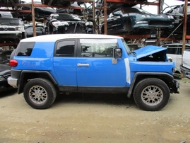 2007 TOYOTA FJ CRUISER BLUE 4.0L AT 2WD Z17613